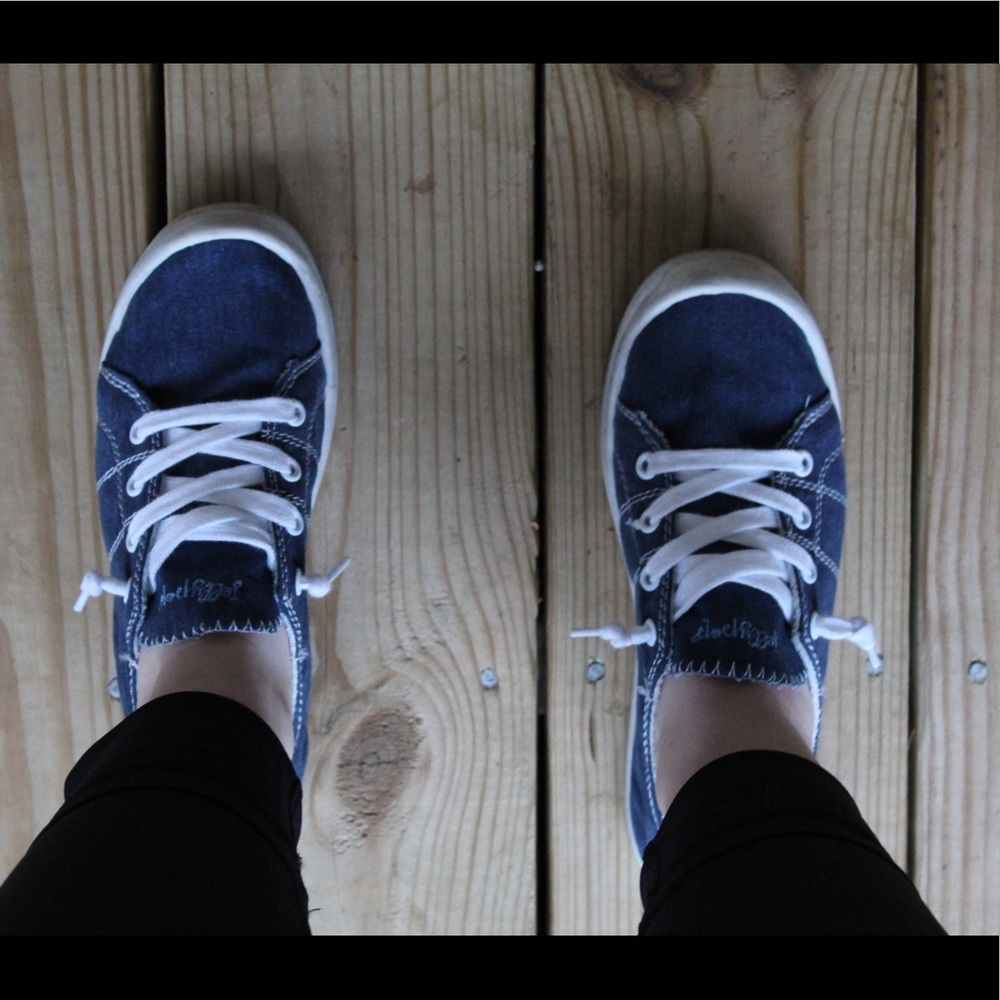 navy lifestyle women’s shoes